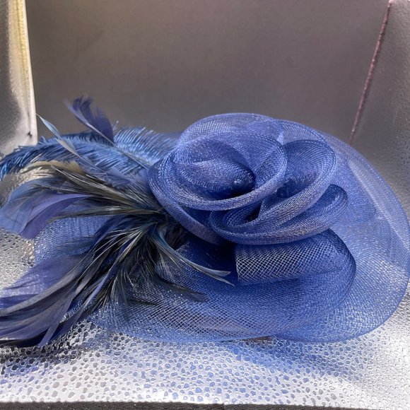 H19- Vintage Navy Blue Beret with hair clip and headband - Picture 7 of 7